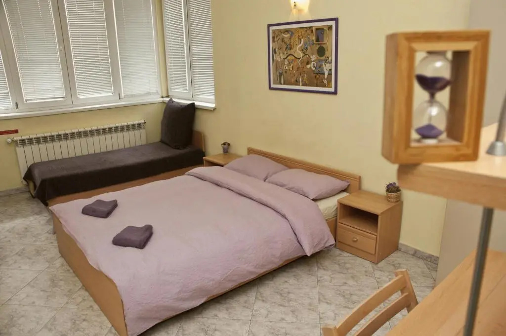 Double room (full double bed)