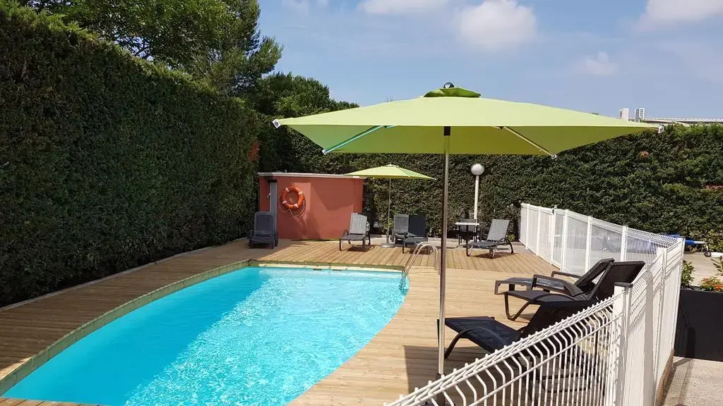 Kyriad Martigues Sud - Général