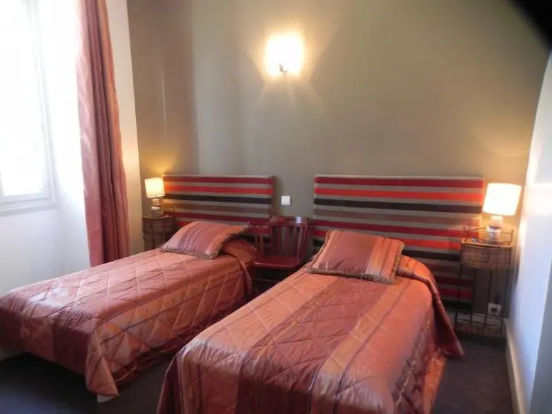Standard Double room (twin beds)