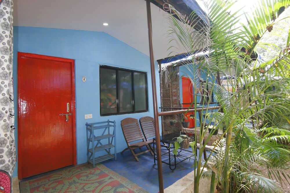 Rudra Holidays Guest House