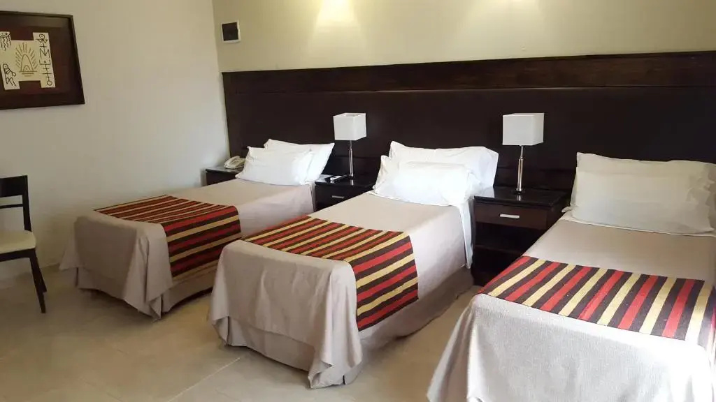 Altos Del Estero Hotel And Apartments - Chambres