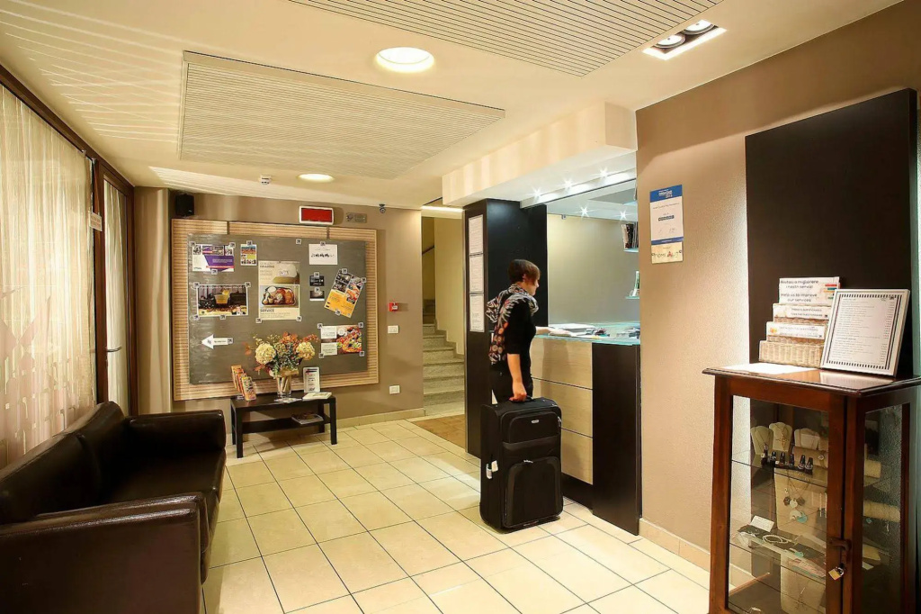 Hotel photo 13