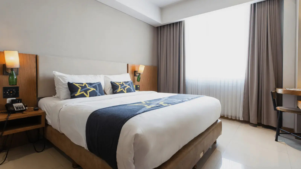 Yellow Star Ambarukmo Hotel - Chambres