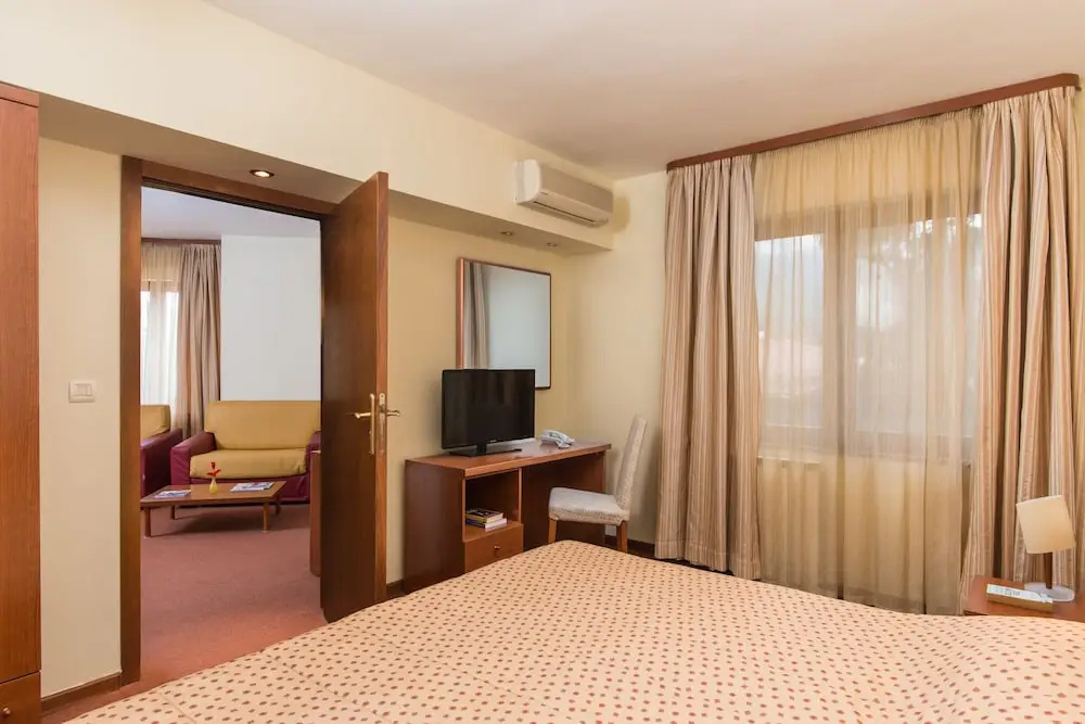 1 Bedroom Standard room with balcony