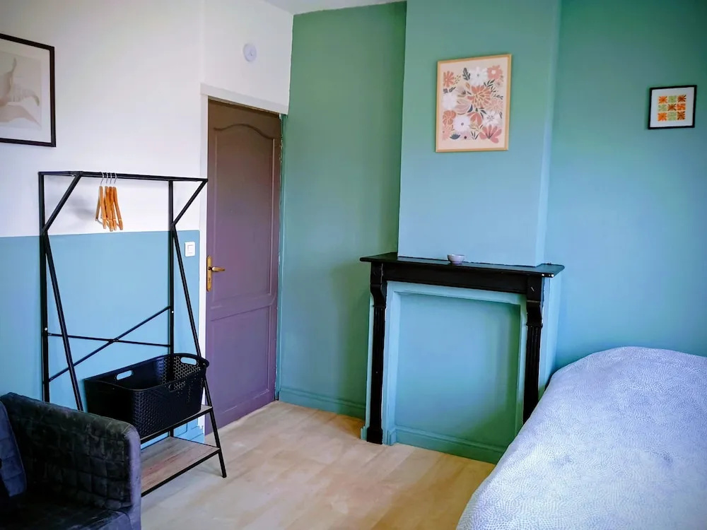 Voir la photo 4 — Studio Lens SdB Priv e sur le Palier Bollaert
