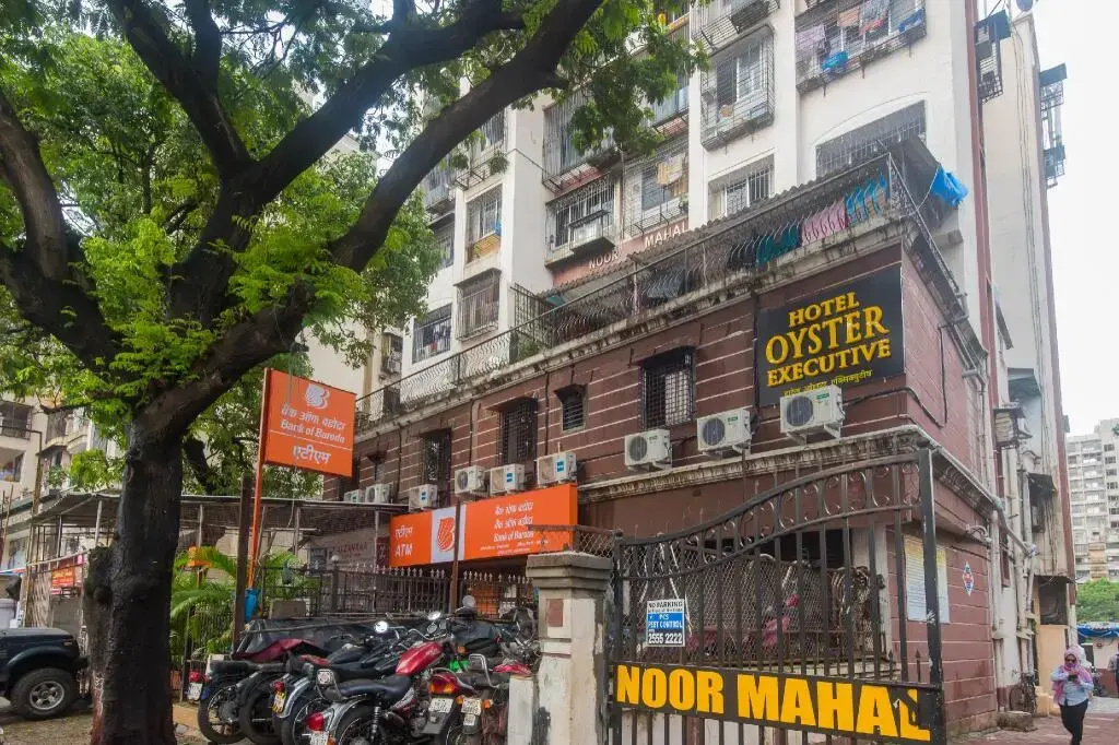 Hotel Grand Plaza by OYO Rooms