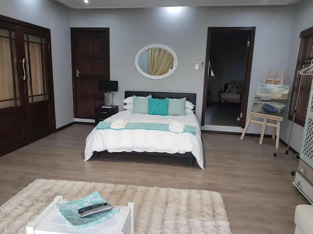 Deluxe Double room with balcony and with sea view (full double bed)