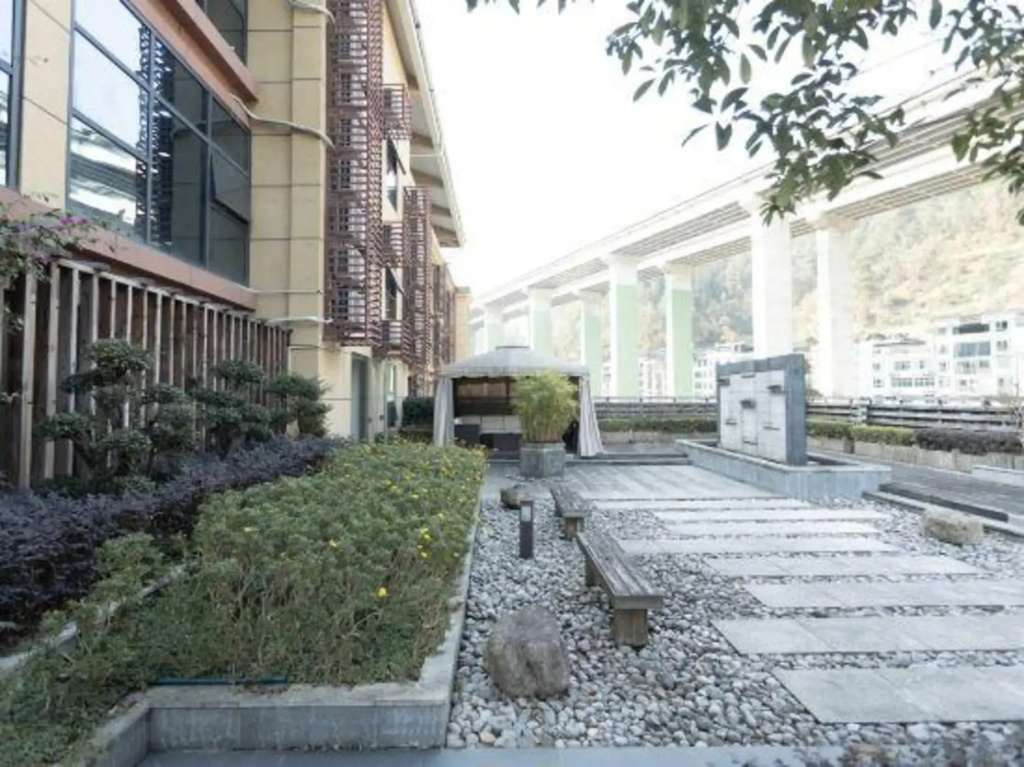 Hotel photo 11