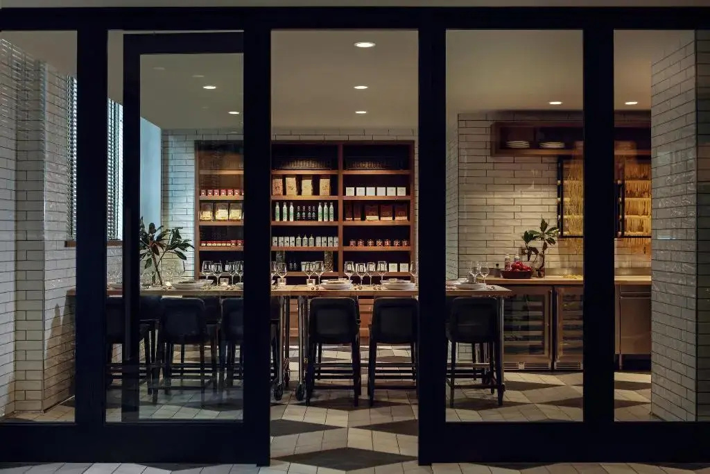Kimpton Harper Hotel by IHG - фото 26