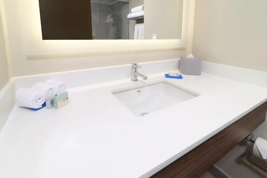 Holiday Inn Express Guadalajara Aeropuerto by IHG - Chambres
