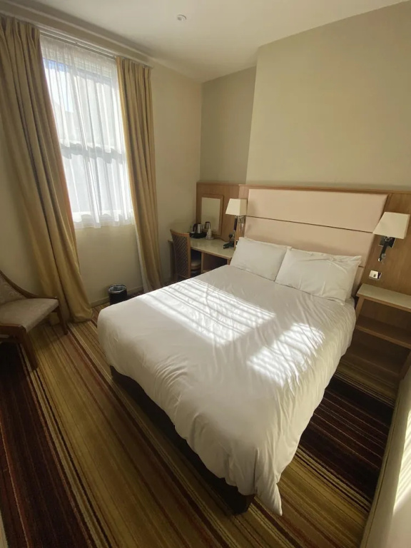 The Prom Hotel - Chambres