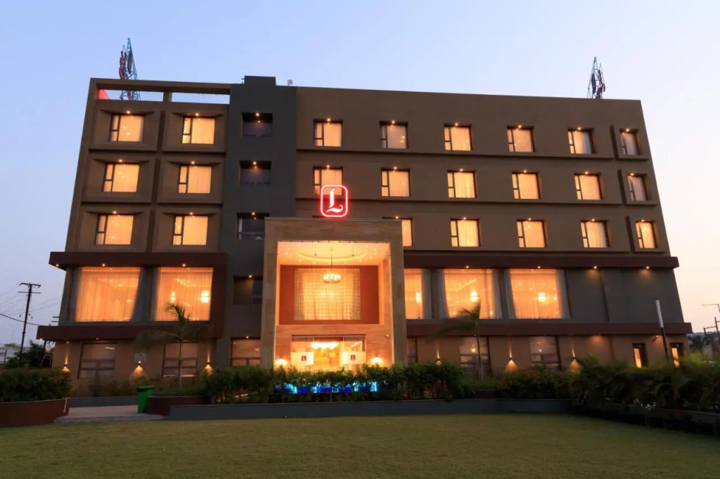 Lords Eco Inn Jamnagar - Apple Gate