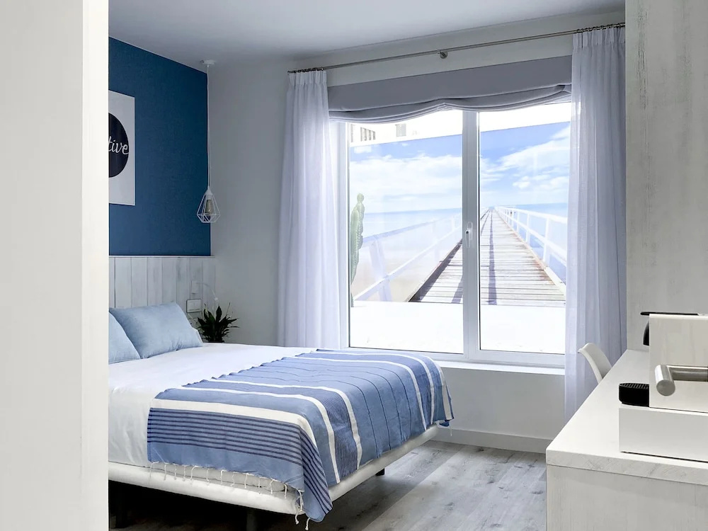Superior Double room with balcony (full double bed)