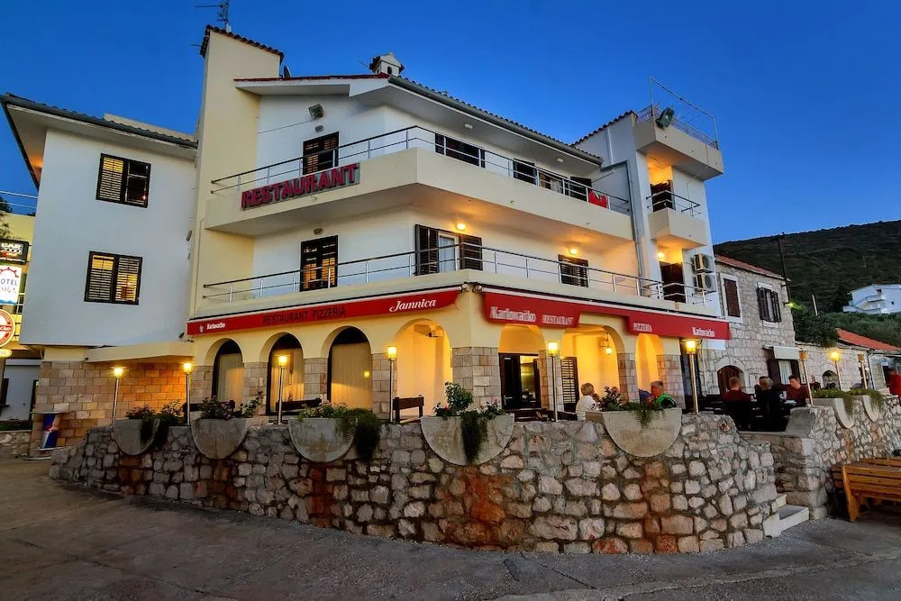 Apartments Nikola
