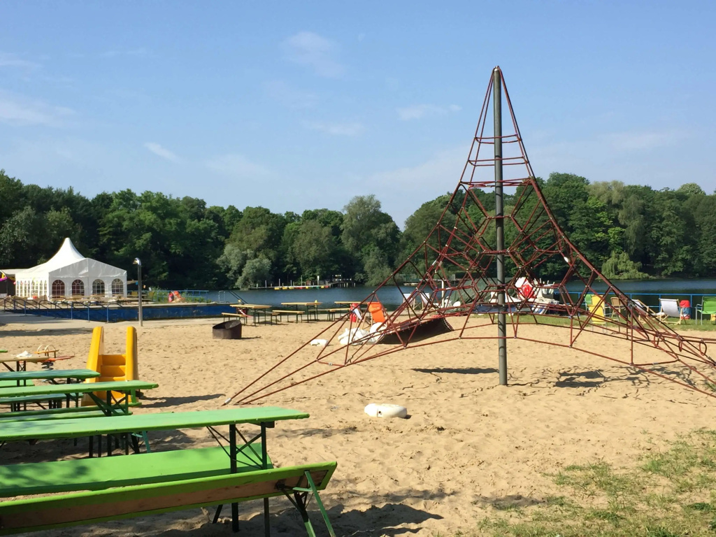 Beach & Waterfront