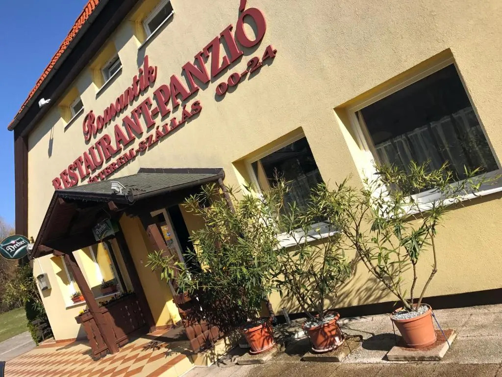 Romantik Étterem - Panzió - фото 16