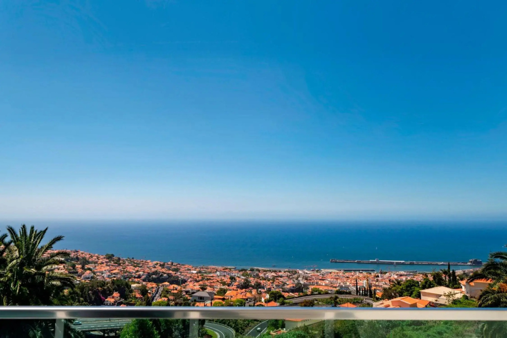 Grandview by OurMadeira