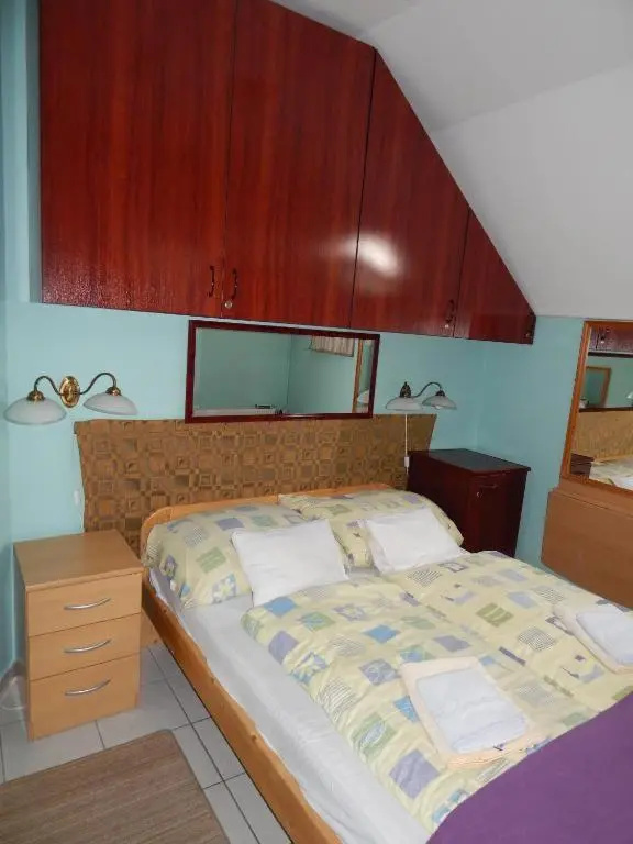 Standard Family room