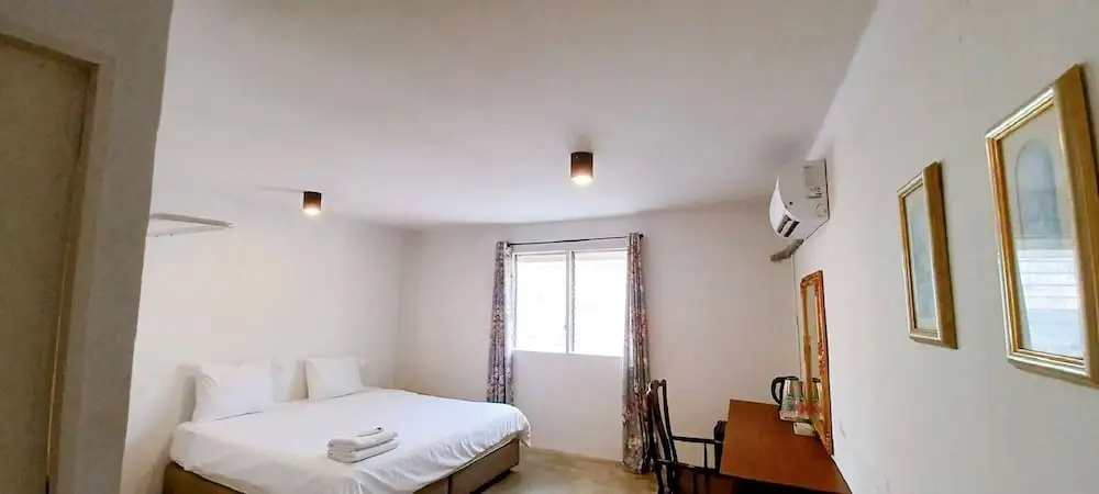 Отель Mitr Inn Yaowarat в Бангкоке