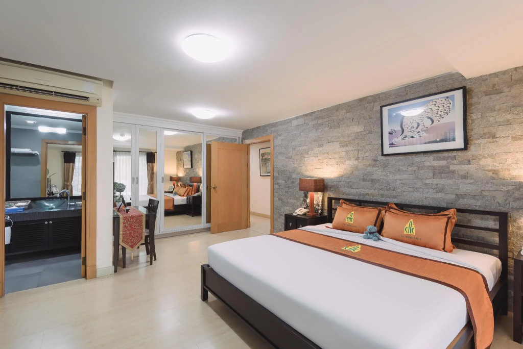 2 Bedrooms Suite