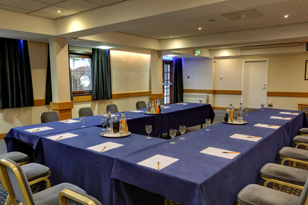 Best Western Kings Manor Hotel - Général