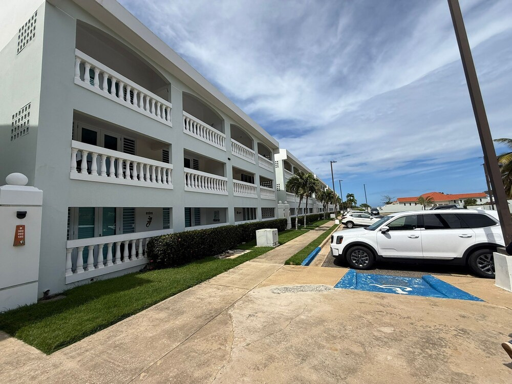 Golden Dream Villa 2nd floor A