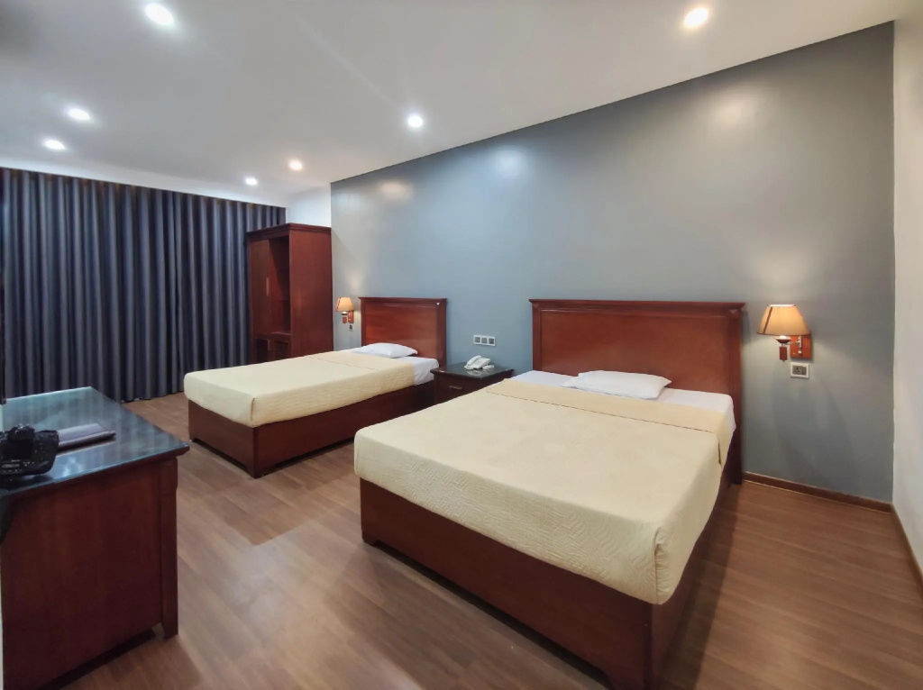 Superior Triple room
