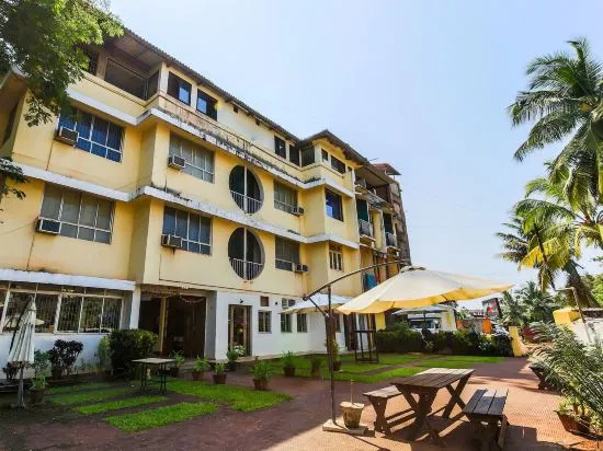 OYO 18772 Hotel Shraddha