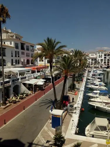 Marina Real 2252