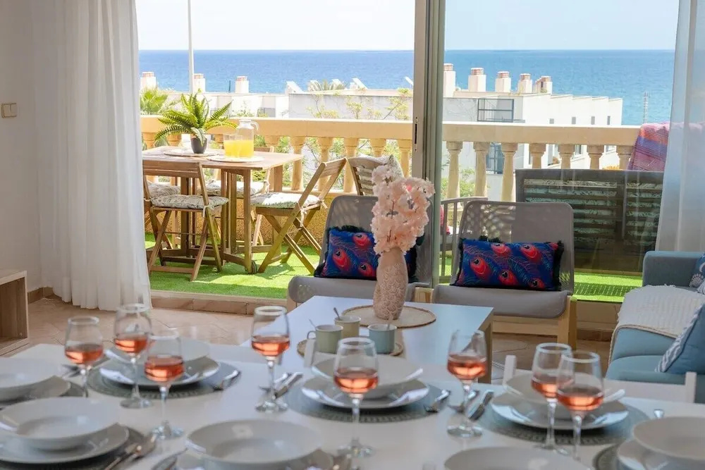 Sea Soul by Fidalsa Frente al mar