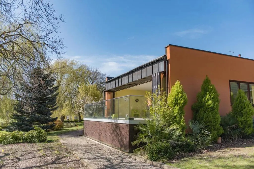 Honeywood Lodge