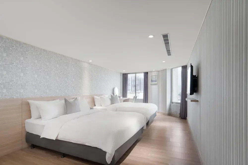 Superior room