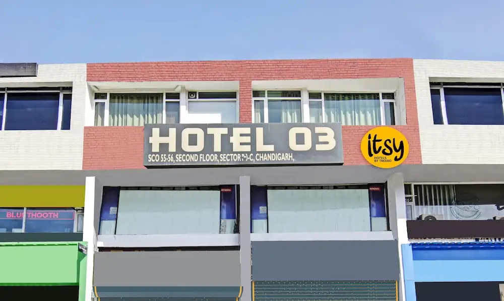 OYO 19805 Hotel O3
