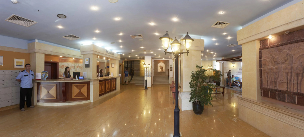 Hotel photo 2