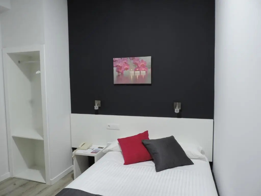 Economy Single room
