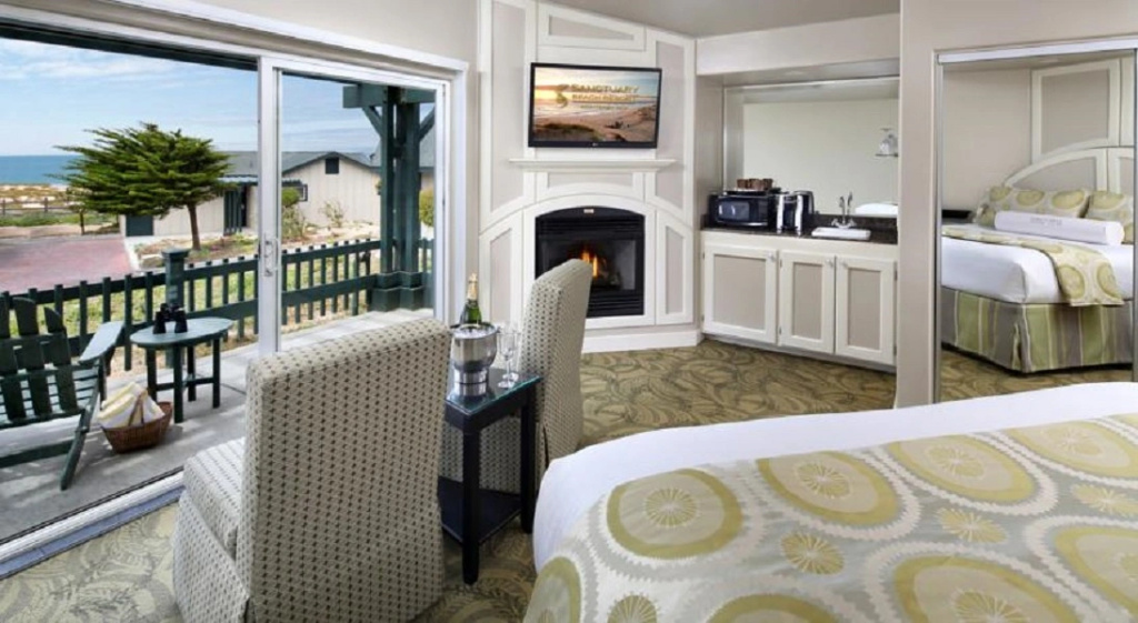 Standard room with view