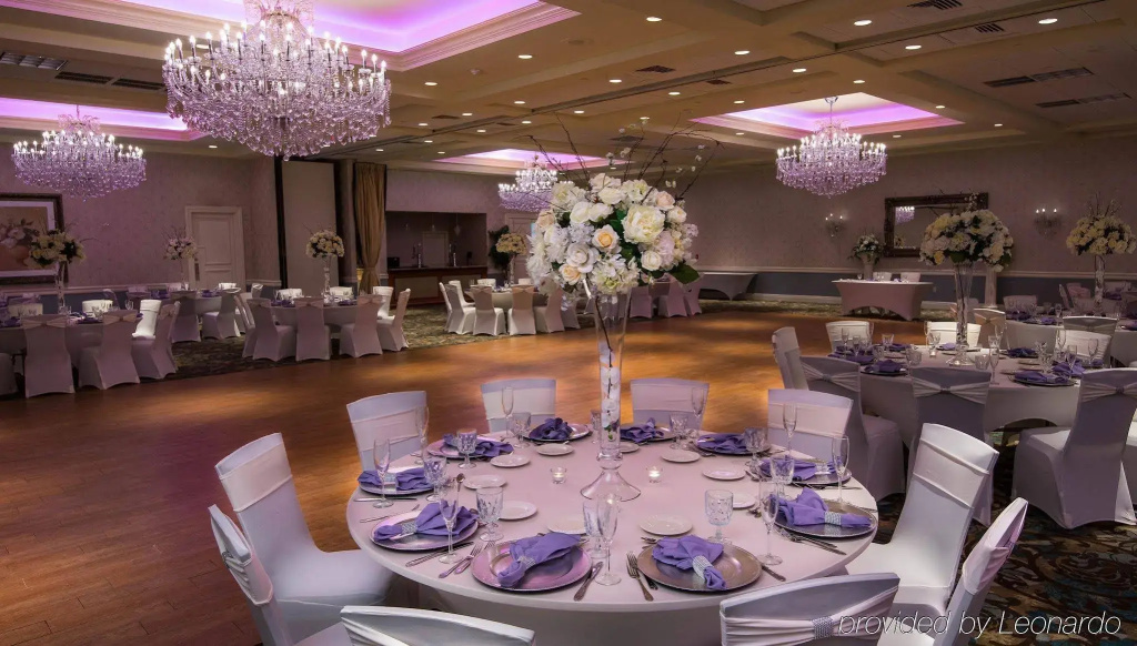 Radisson Hotel Freehold - Général