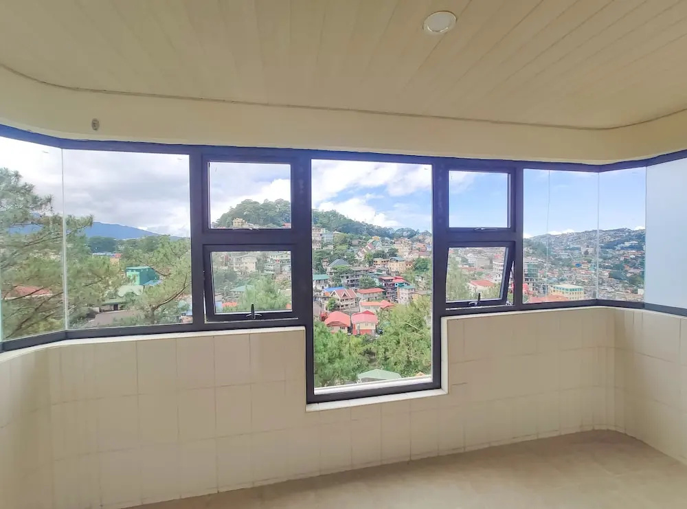 Standard Double room with balcony and with mountain view (full double bed)