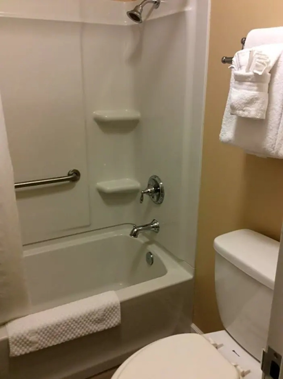 2 Bedrooms Suite