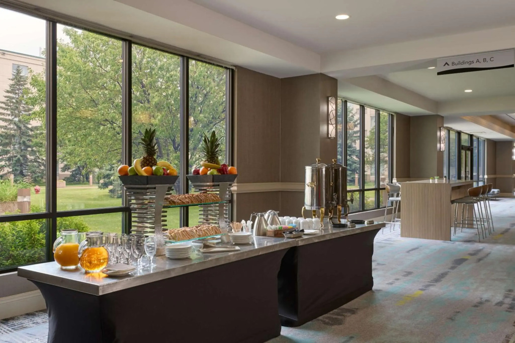 DoubleTree by Hilton Minneapolis Airport, MN - фото 14