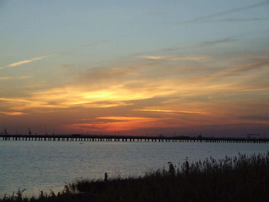 Beach & Waterfront
