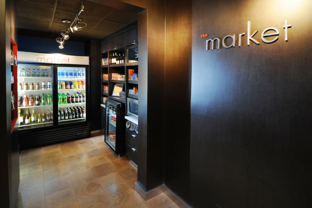 Lobby & Reception