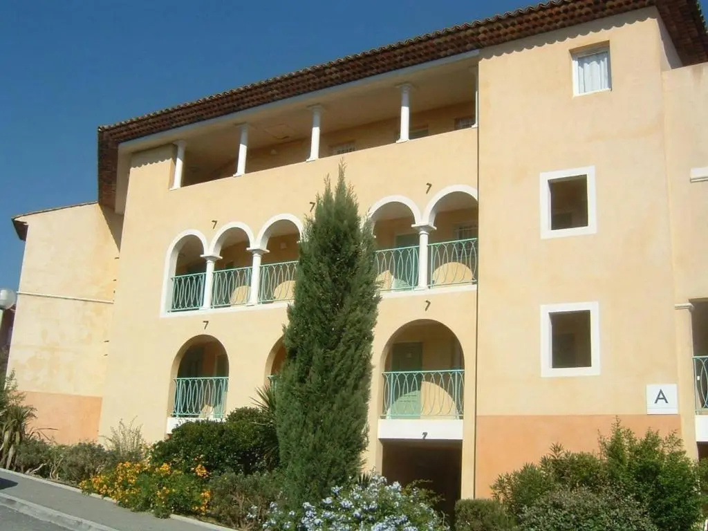 Appartement Les Issambres, 2 pièces, 5 personnes - FR-1-226-81
