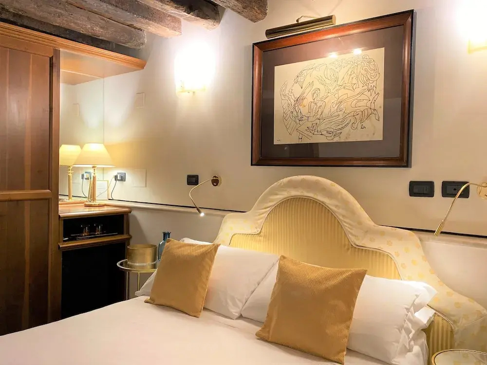 Economy Double Basement room (full double bed)