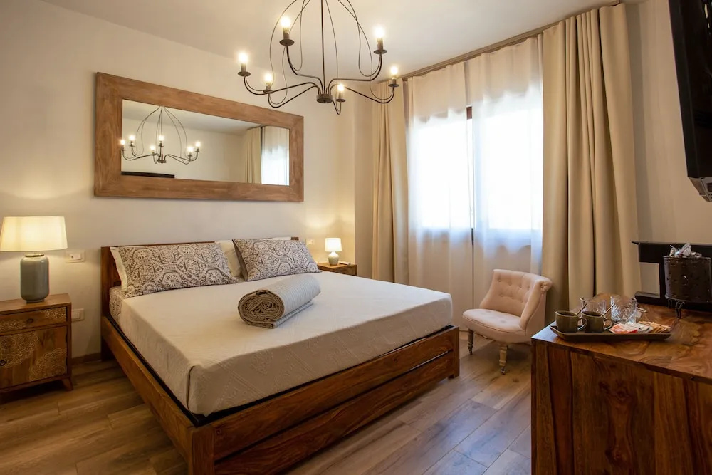 Economy room