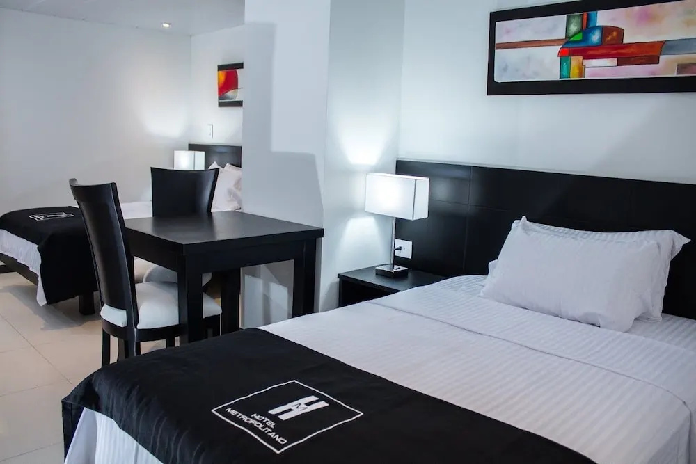 Hotel Metropolitano - Chambres
