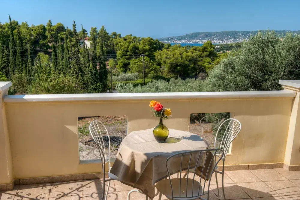 Balcony & Terrace