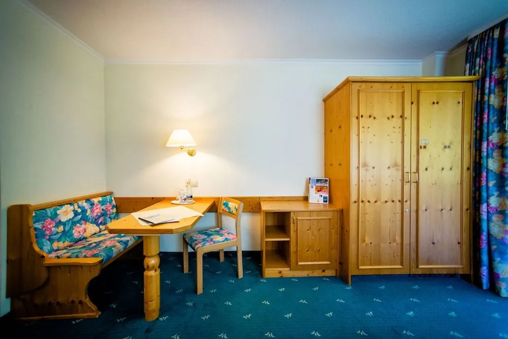 Schwarzwaldhotel Holzschuhs - Général