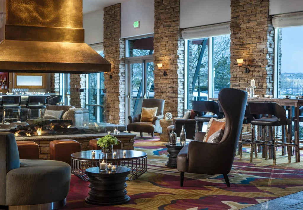 Renaissance Boulder Flatiron Hotel