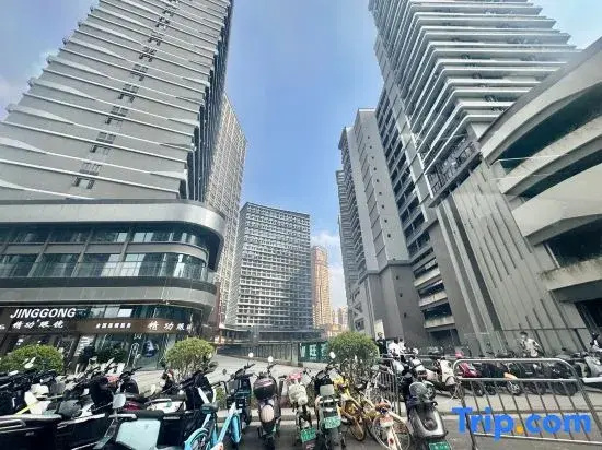 Huayalai International Apartment (Haikou Longhu Tianjie)